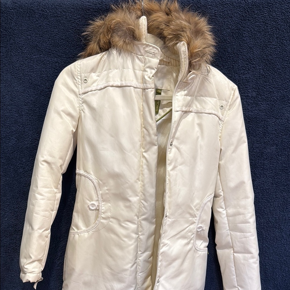 Sofia & Kyo cream color down coat XS
